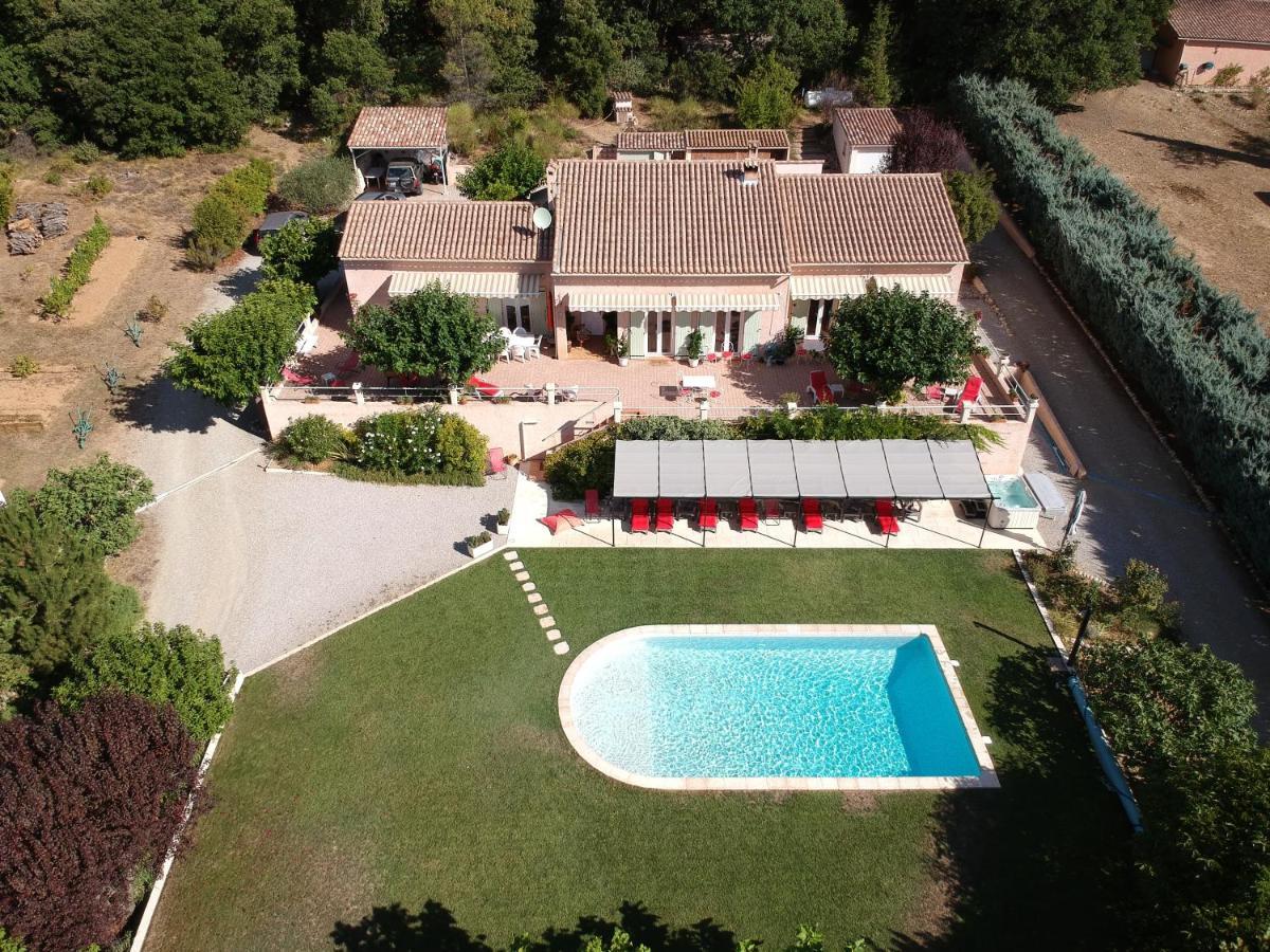 Bed and Breakfast La Bastide Des Roses Saint-Julien-d'Asse Esterno foto