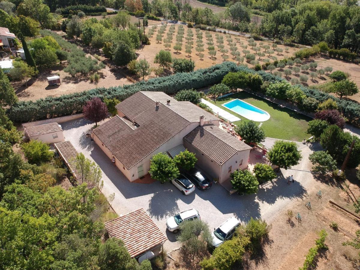 Bed and Breakfast La Bastide Des Roses Saint-Julien-d'Asse Esterno foto
