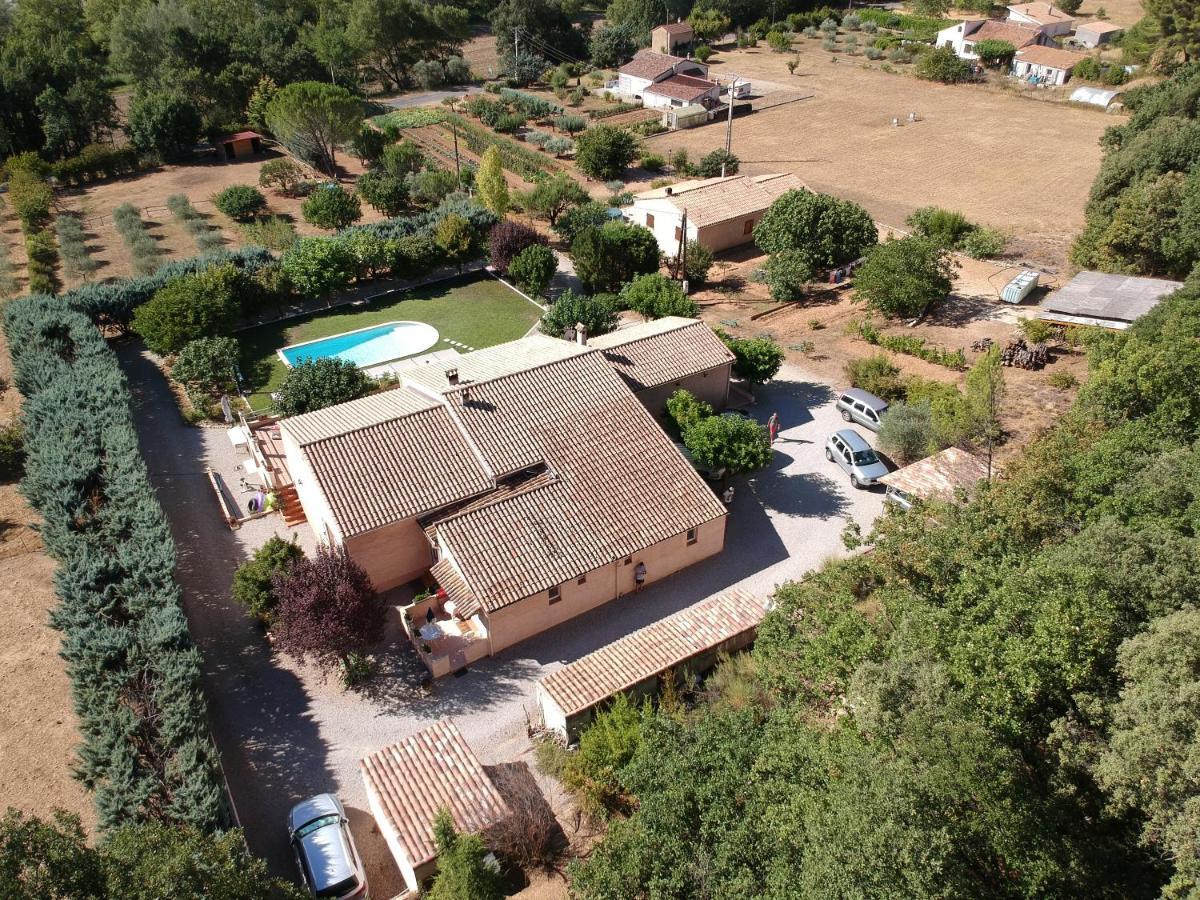 Bed and Breakfast La Bastide Des Roses Saint-Julien-d'Asse Esterno foto