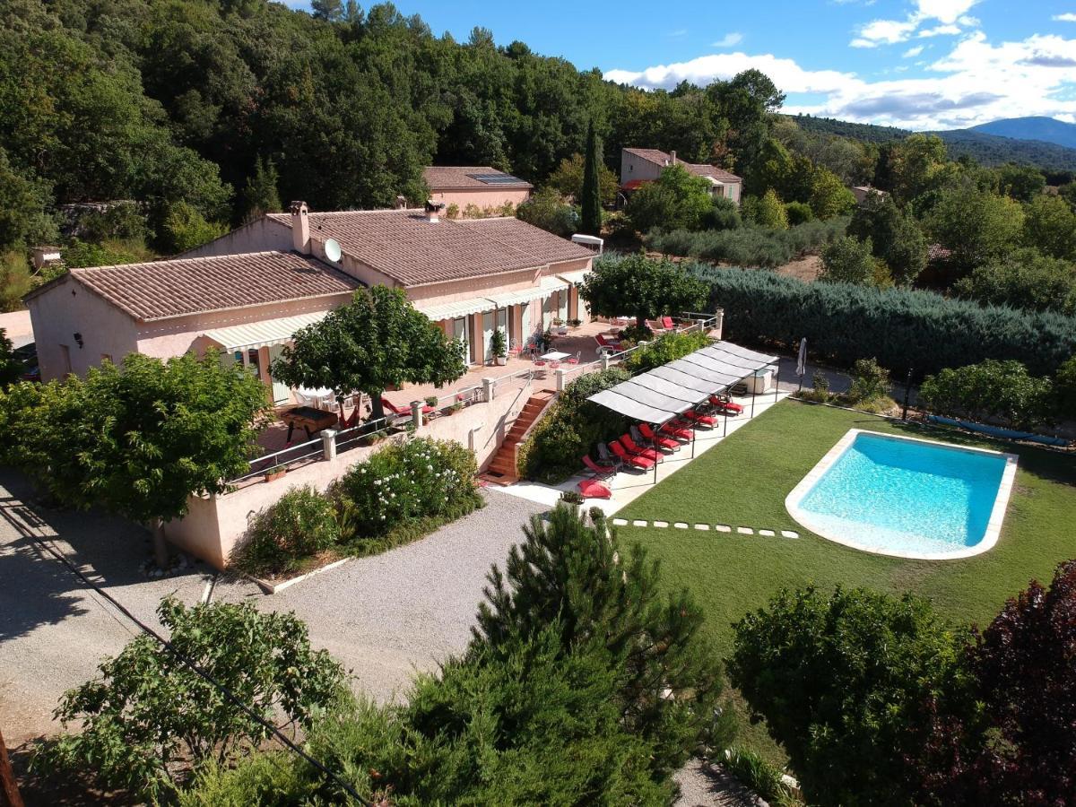 Bed and Breakfast La Bastide Des Roses Saint-Julien-d'Asse Esterno foto