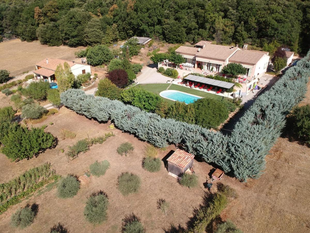 Bed and Breakfast La Bastide Des Roses Saint-Julien-d'Asse Esterno foto