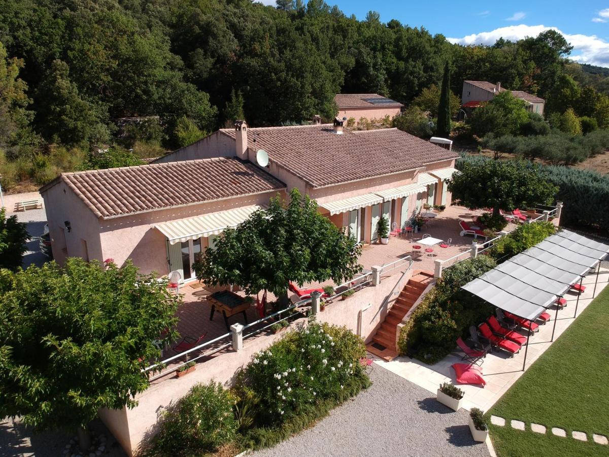 Bed and Breakfast La Bastide Des Roses Saint-Julien-d'Asse Esterno foto