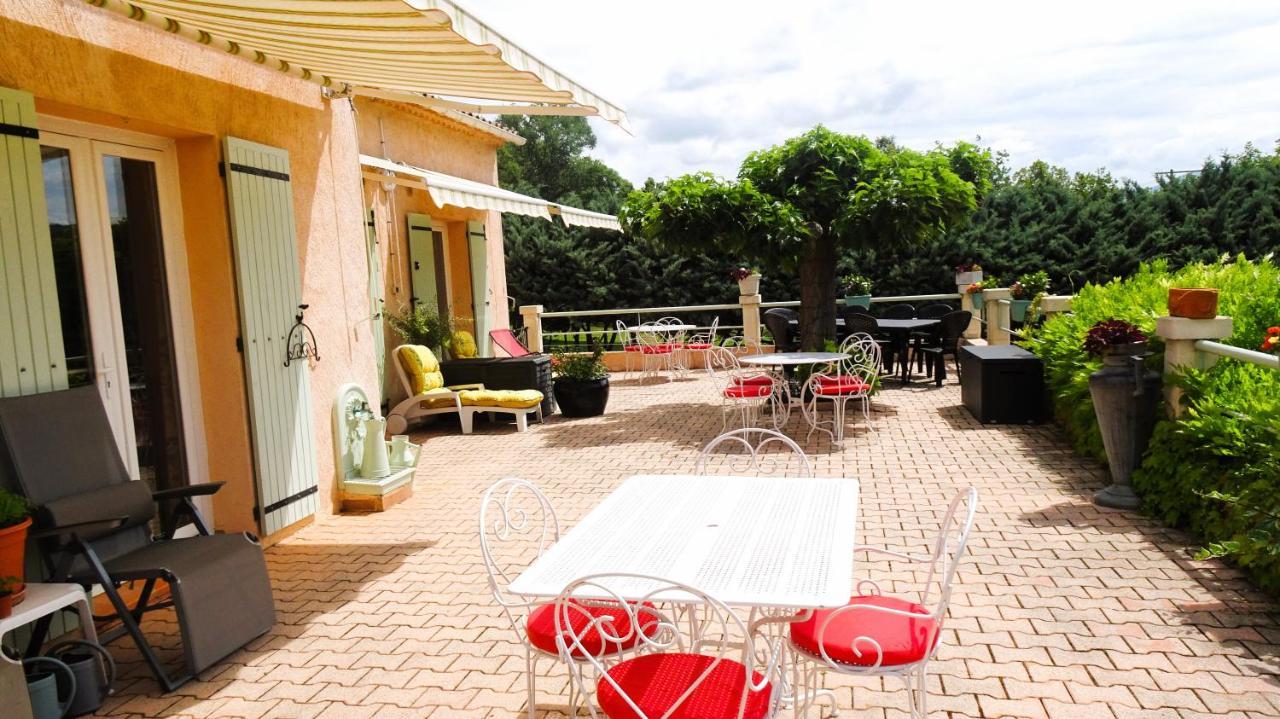 Bed and Breakfast La Bastide Des Roses Saint-Julien-d'Asse Esterno foto