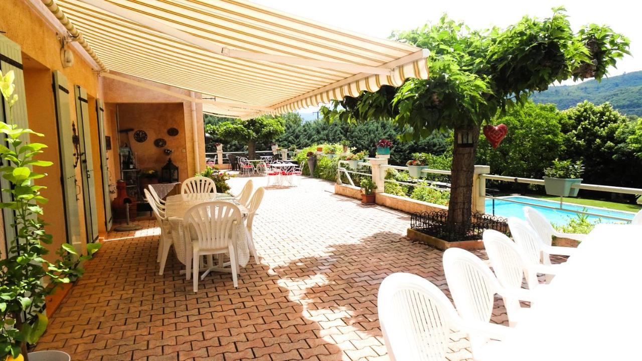 Bed and Breakfast La Bastide Des Roses Saint-Julien-d'Asse Esterno foto