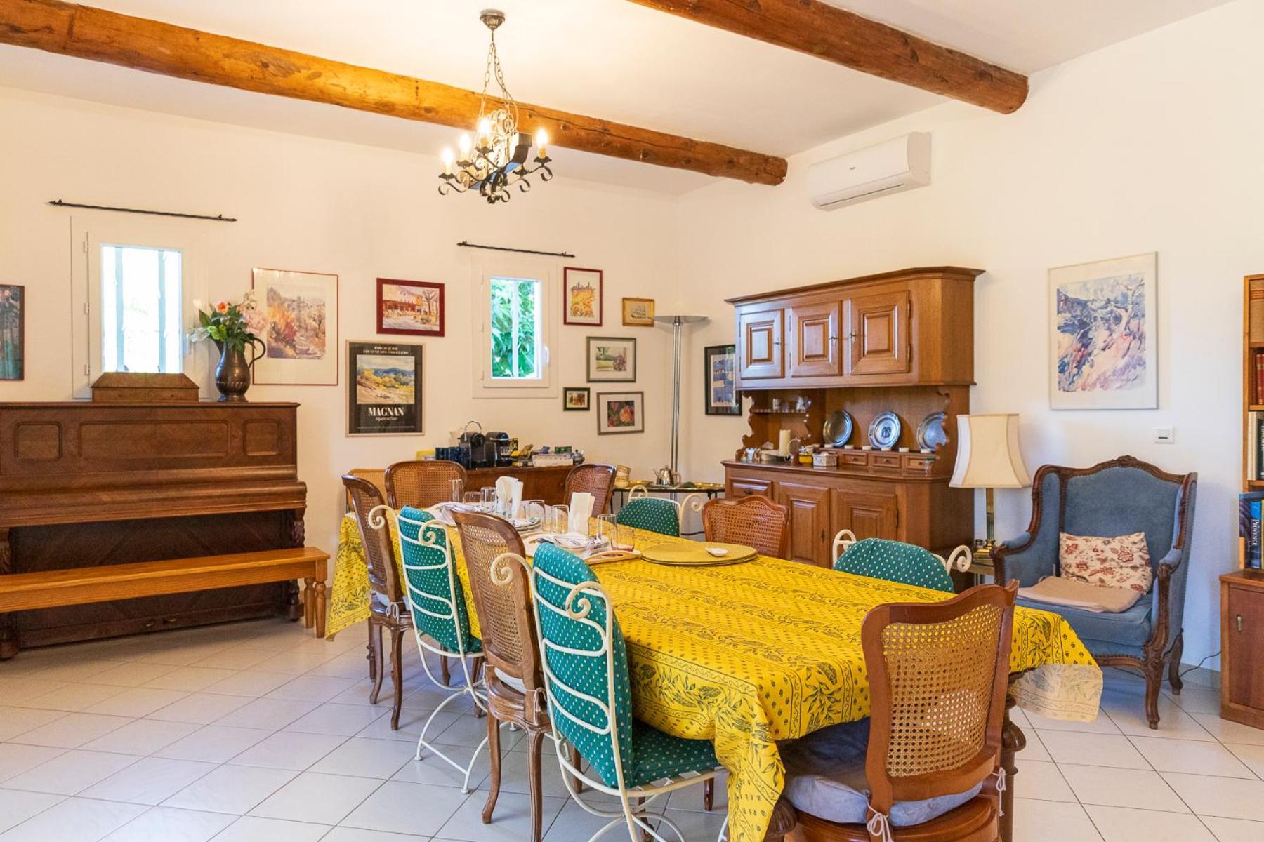 Bed and Breakfast La Bastide Des Roses Saint-Julien-d'Asse Esterno foto