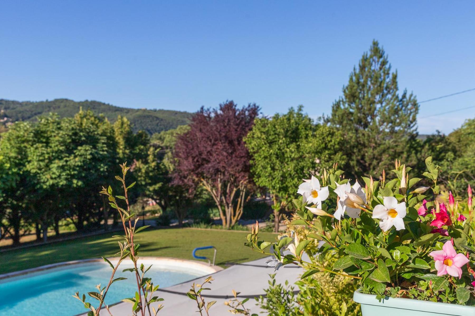 Bed and Breakfast La Bastide Des Roses Saint-Julien-d'Asse Esterno foto